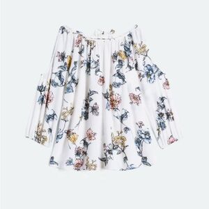Open shoulder floral blouse​​​​​​​​​​​​​​​​​​​